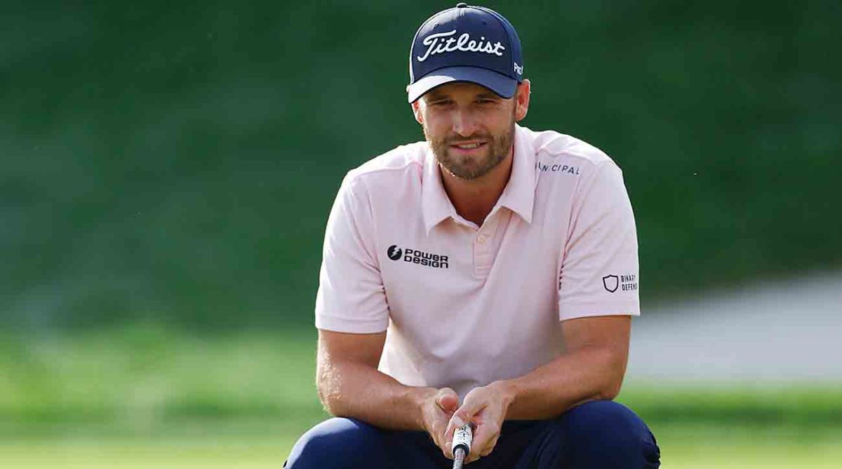 Wyndham Clark looks over a putt on the 18th hole during the final round of the 2024 Arnold Palmer Invitational at Bay Hill Golf Course in Orlando, Fla.